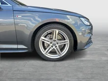 Thumbnail-Foto von Fahrzeug