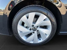 VW Golf Rabbit TSI in Grenadillschwarz Metallic