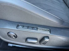 VW Golf Rabbit TSI in Grenadillschwarz Metallic