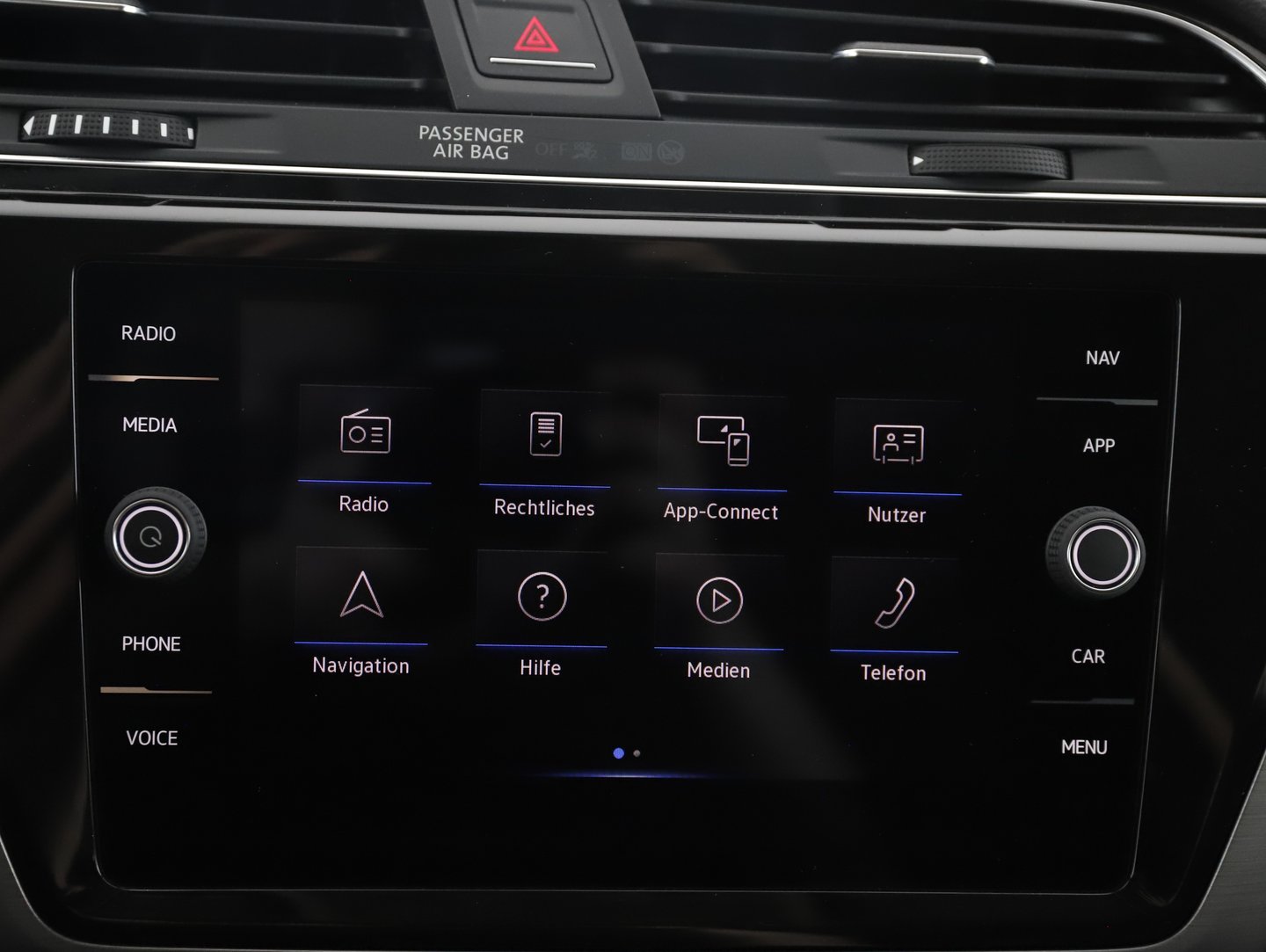VW Touran Comfortline TDI SCR | Bild 10 von 22