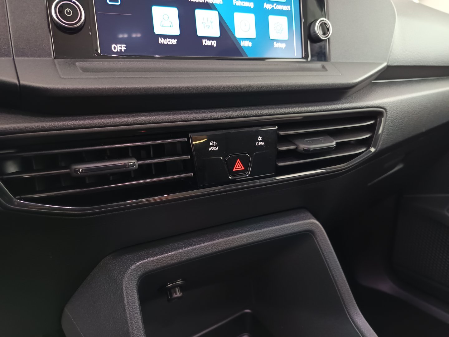 VW Caddy Maxi TDI | Bild 25 von 31
