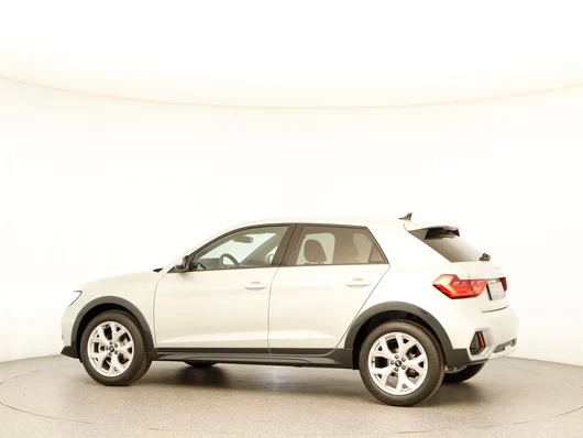 Bild eines A1 allstreet 30 TFSI intense