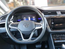 VW Touran Comfortline TDI DSG in Deep Black Perleffekt