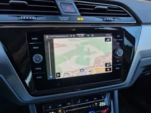 VW Touran Comfortline TDI DSG in Deep Black Perleffekt
