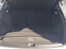 Audi Q4 e-tron 50 e-tron quattro in Gletscherweiss metallic