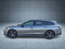 VW Passat Variant Sport eHybrid 200kW in Diabasgrau Metallic