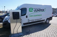 Thumbnail-Foto von Fahrzeug