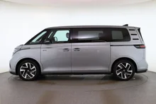 VW ID Buzz ID. Buzz GTX LR 4MOTION 250 kW in Monosilber Metallic