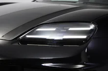 Porsche Macan 4 in schwarz - metallic