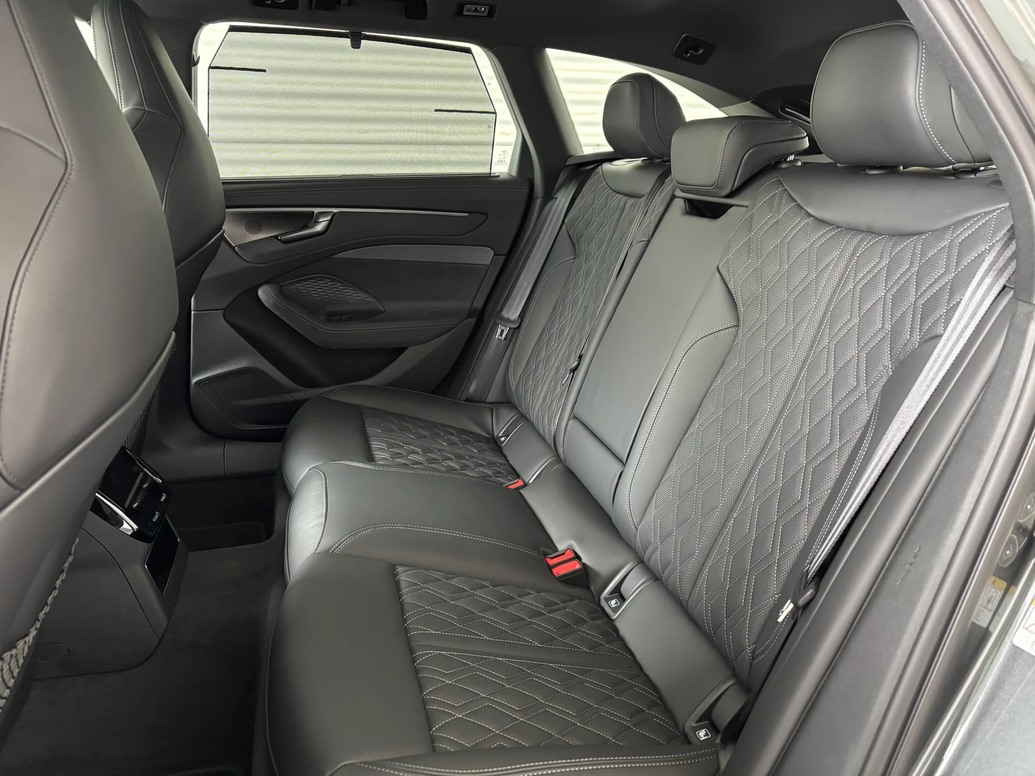 Bild eines Audi A6 Avant quattro TDI 150 kW