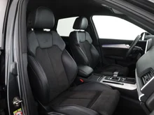 Audi Q5 50 TDI quattro Sport in daytonagrau perleffe