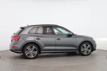 Audi Q5 50 TDI quattro Sport in daytonagrau perleffe