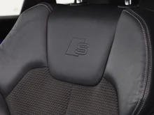 Audi Q5 50 TDI quattro Sport in daytonagrau perleffe