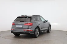 Audi Q5 50 TDI quattro Sport in daytonagrau perleffe