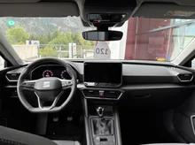 SEAT Leon SP Kombi Style Edition 1.5TSI 115PS in Nacht-Schwarz Metallic