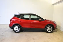 SEAT Arona Style EcoTSI in Desire-Red Metallic