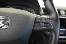 SEAT Arona Style EcoTSI in Desire-Red Metallic