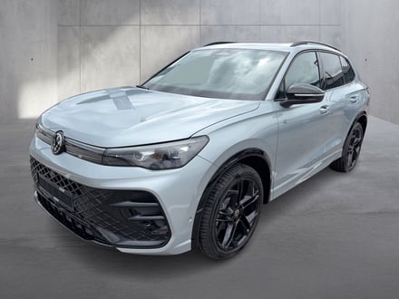 VW Tiguan R-Line eTSI DSG