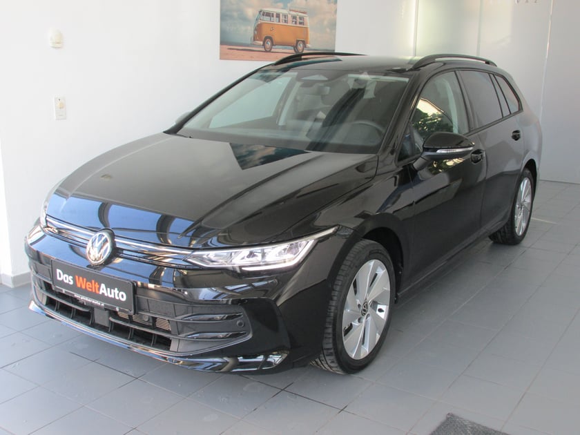 VW Golf Variant Business mHeV DSG