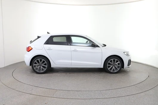 Bild eines Audi A1 Sportback 30 TFSI intense