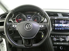 VW Touran Comfortline TDI in 0Q Pure White