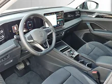 VW Tiguan Elegance eTSI DSG in DELFINGRAU METALLIC