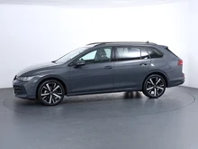 VW Golf Variant Business mHeV TSI DSG in Delfingrau Metallic