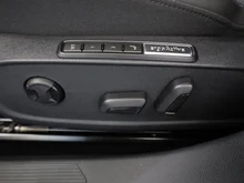 VW Golf Variant Business mHeV TSI DSG in Delfingrau Metallic
