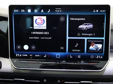 VW Golf Variant Business mHeV TSI DSG in Delfingrau Metallic