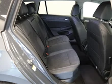 VW Golf Variant Business mHeV TSI DSG in Delfingrau Metallic