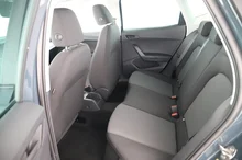SEAT Arona Reference Edition 1.0 TSI in Fjord-Blau