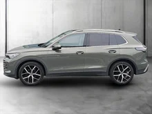 VW Tiguan Elegance eTSI DSG in CIPRESSINO-GRÜN METALLIC