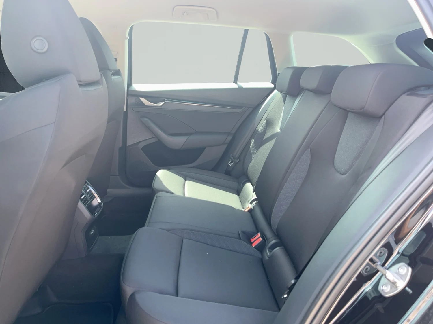 Bild eines Octavia Combi Essence TSI mHEV DSG