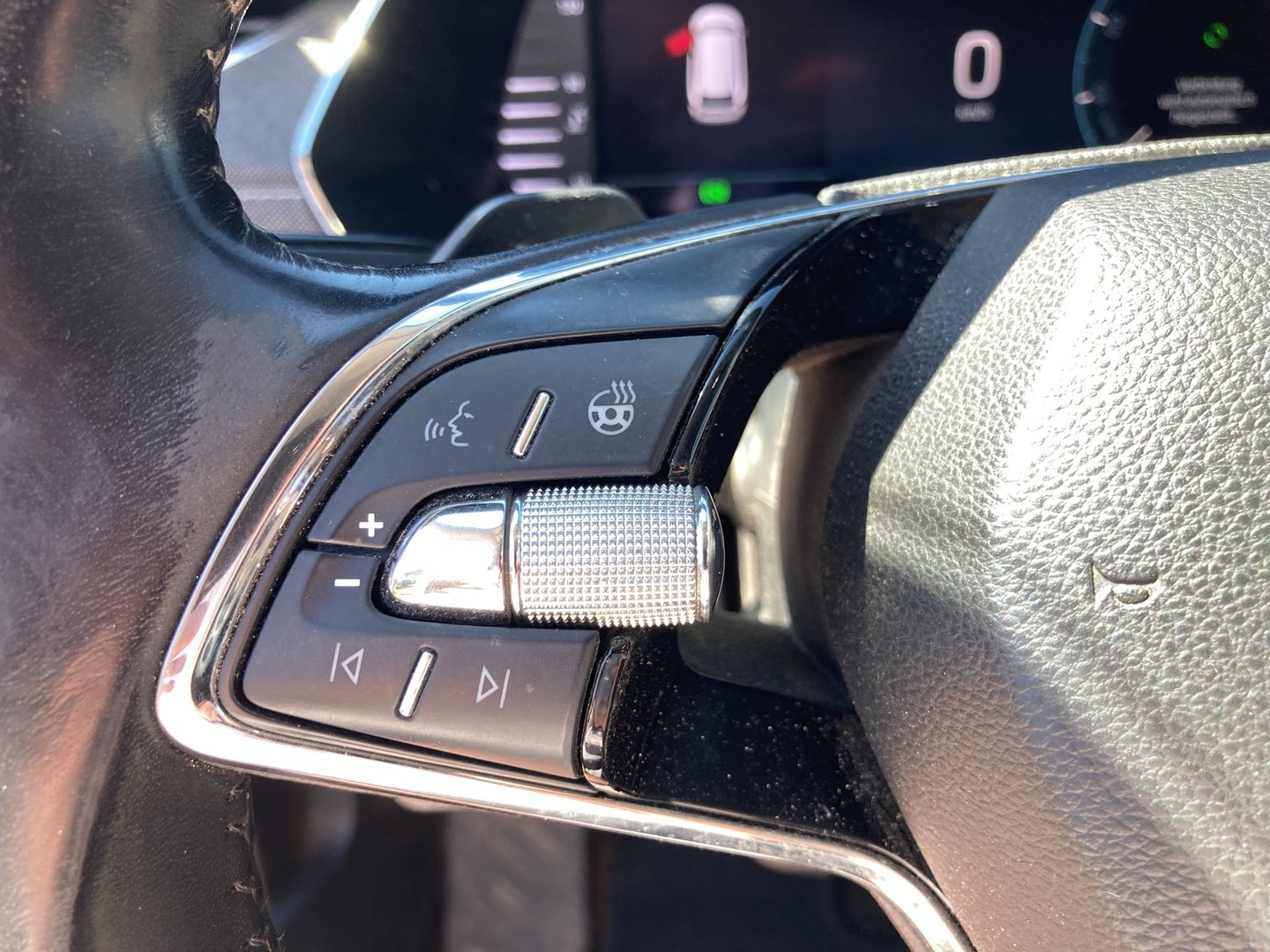Škoda OCTAVIA Combi Style TDI DSG | Bild 10 von 25