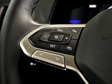 VW T-Cross 4Me TSI in Ascotgrau