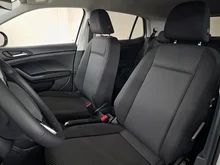 VW T-Cross 4Me TSI in Ascotgrau