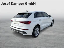 Audi A3 Sportback 30 TFSI in Arkonaweiss