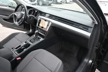 VW Passat Variant TDI SCR DSG in 5V Mangangrau Metallic