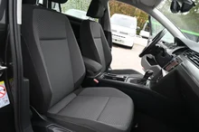 VW Passat Variant TDI SCR DSG in 5V Mangangrau Metallic