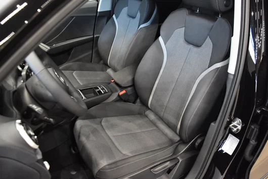 Bild eines Q2 30 TFSI admired