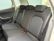 SEAT Arona Style EcoTSI in Candy weiss