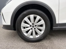 SEAT Arona Style EcoTSI in Candy weiss