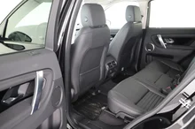 Land Rover Discovery Sport D165 4WD SE Aut. in santorini black