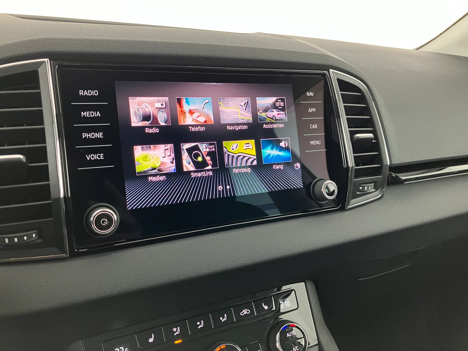 Bild eines Škoda Karoq Selection TSI DSG ACT