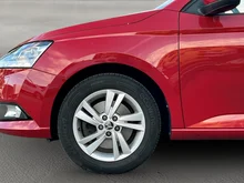 Škoda Fabia Combi Ambition SC TSI DSG in Velvet-Rot Metallic