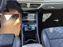 VW Tayron Sport TDI 4MOTION DSG in Delfingrau Metallic