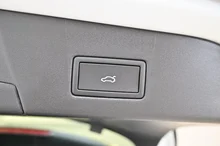VW ID.4 Pro 4MOTION 210 kW Business in Gletscherweiß Metallic Dach schwarz