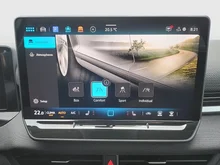 VW T-Roc Life eTSI DSG in Flame Red
