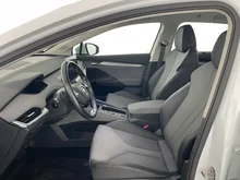 Škoda Enyaq 60 in Moon-Weiß Metallic