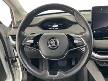 Škoda Enyaq 60 in Moon-Weiß Metallic